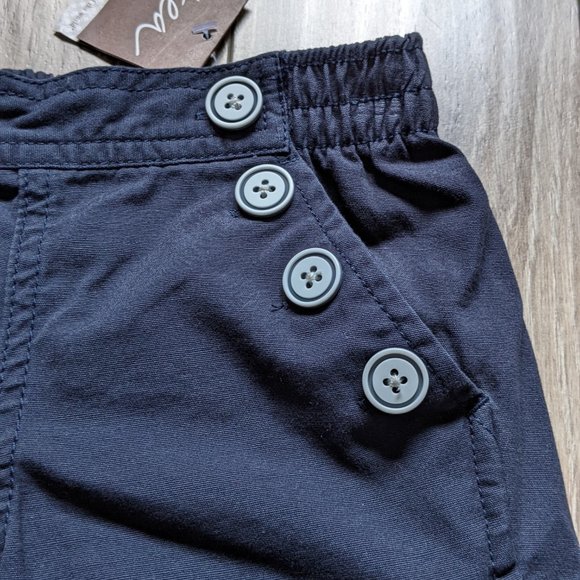 [KIDS 2/$40] Toddler Girl (4T) - TEA Sailor Bermuda Shorts - Picture 3 of 5